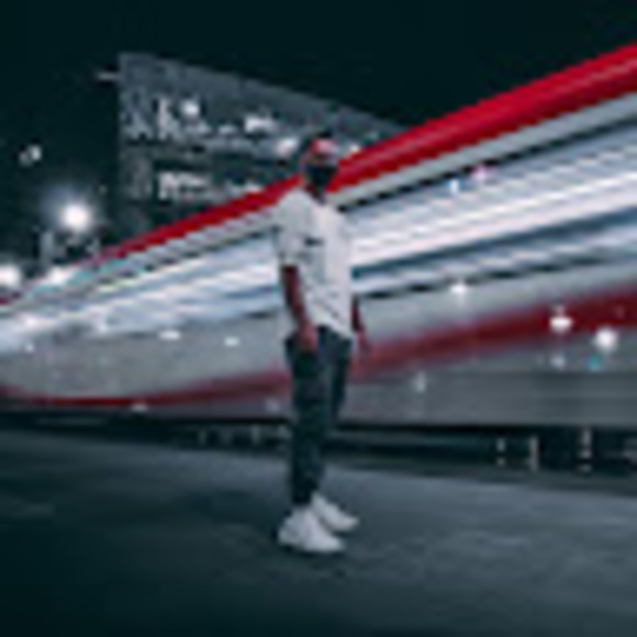 Meet your Posher, Tyrell - Picture 1 of 1